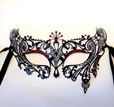 red-swarovski-crystal-masquerade-mask