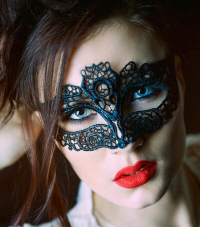 Black Lace Masquerade Mask Emily
